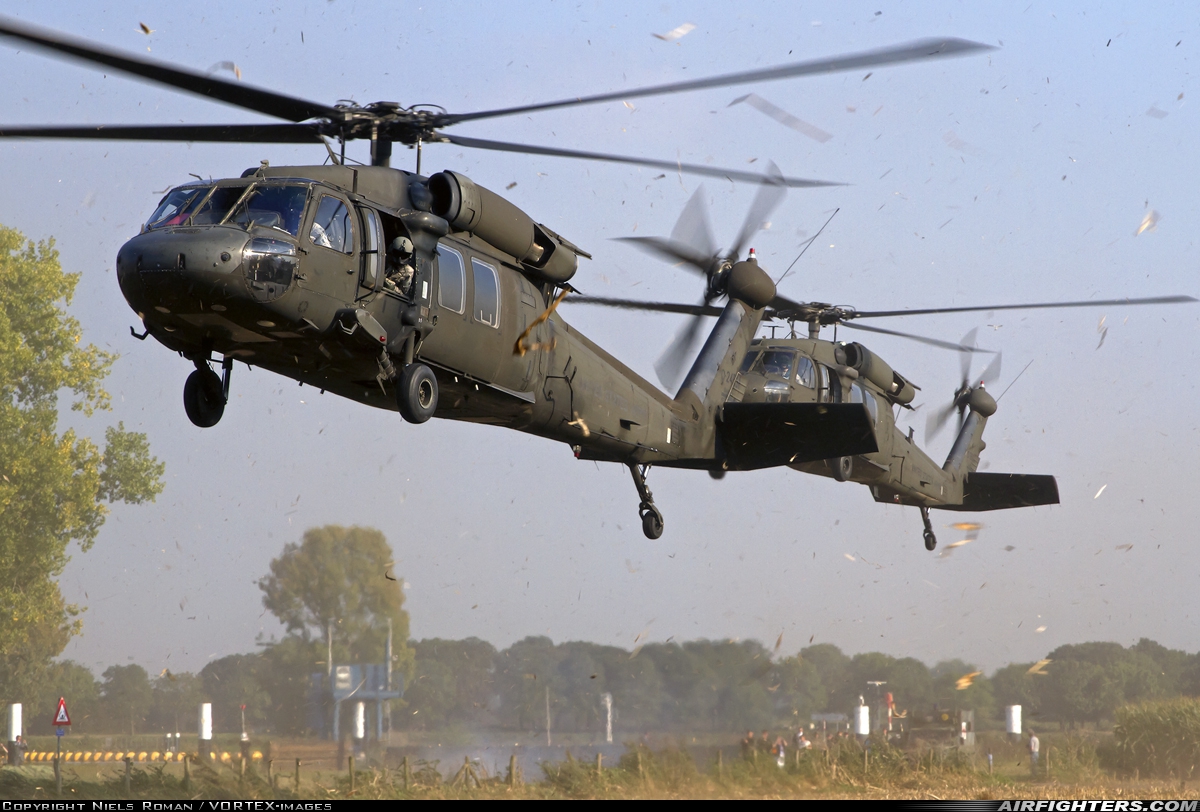 USA - Army Sikorsky UH-60A Black Hawk (S-70A) 86-24551 at Off-Airport - Grave, Netherlands