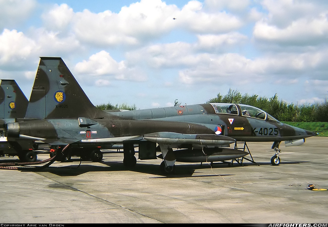 Netherlands - Air Force Canadair NF-5B (CL-226) K-4025 at Leeuwarden (LWR / EHLW), Netherlands