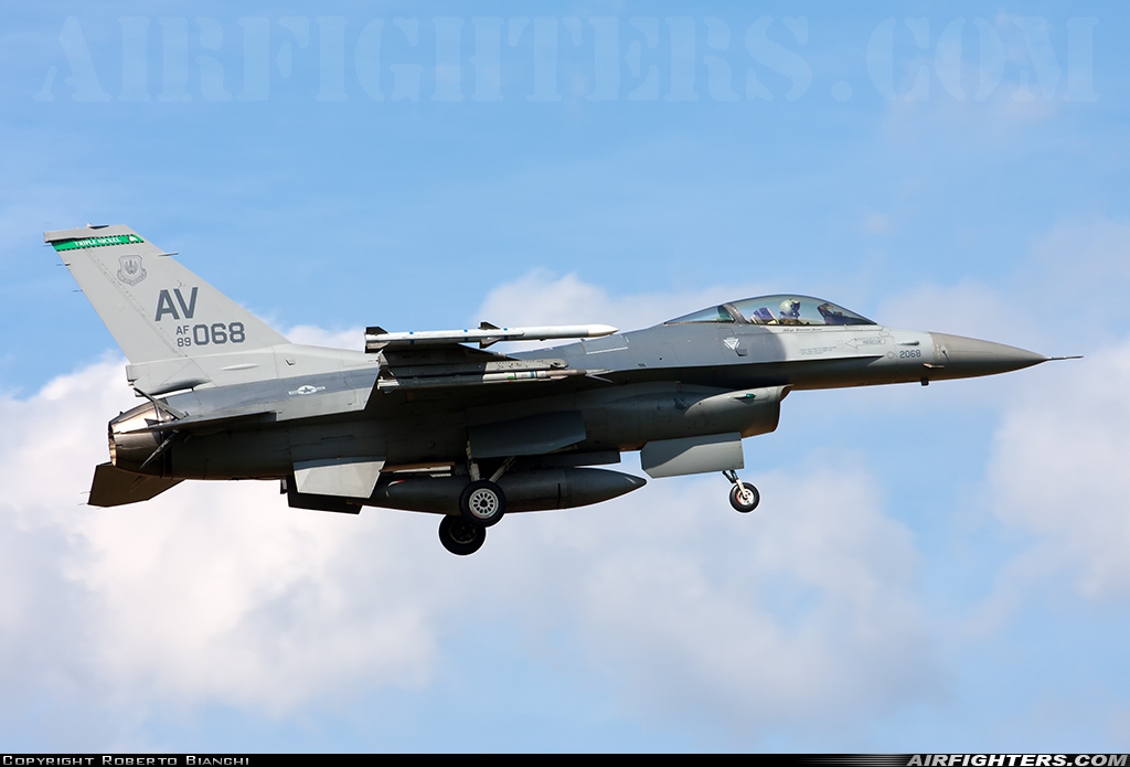 USA - Air Force General Dynamics F-16C Fighting Falcon 89-2068 at Aviano (- Pagliano e Gori) (AVB / LIPA), Italy