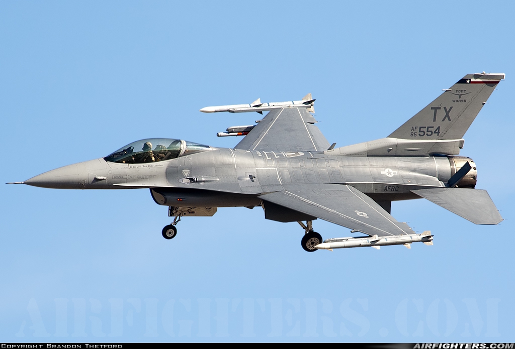 USA - Air Force General Dynamics F-16C Fighting Falcon 85-1554 at Fort Worth - NAS JRB / Carswell Field (AFB) (NFW / KFWH), USA