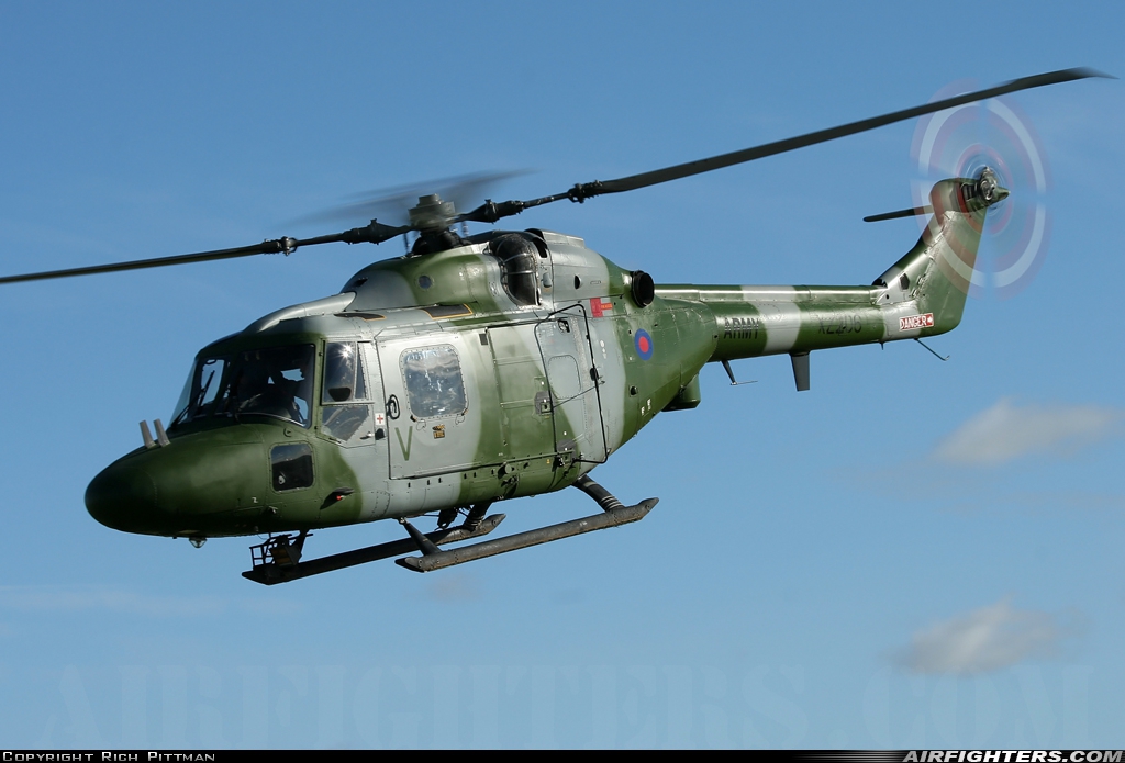 UK - Army Westland WG-13 Lynx AH7 XZ207 at Off-Airport - Salisbury Plain, UK