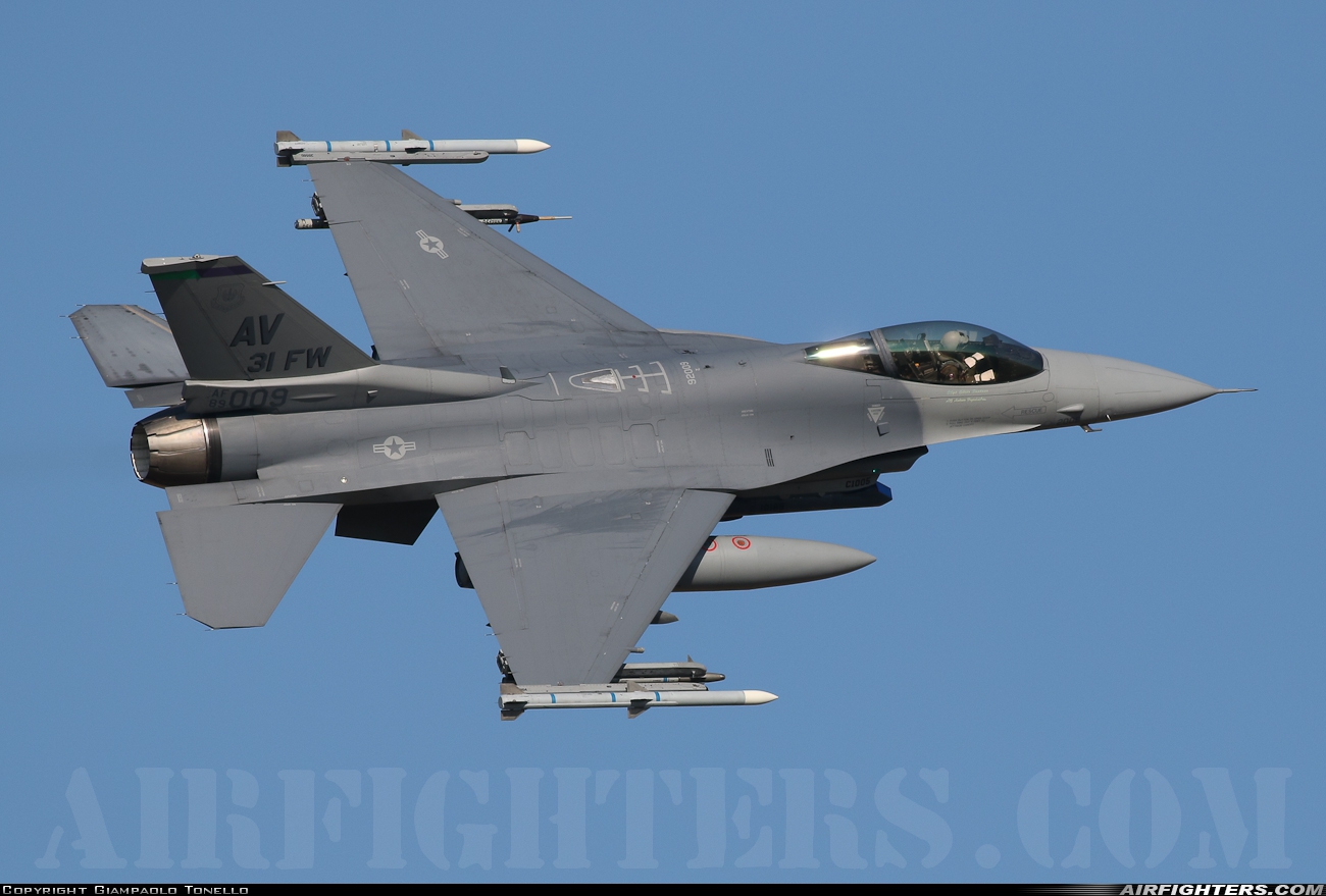 USA - Air Force General Dynamics F-16C Fighting Falcon 89-2009 at Aviano (- Pagliano e Gori) (AVB / LIPA), Italy