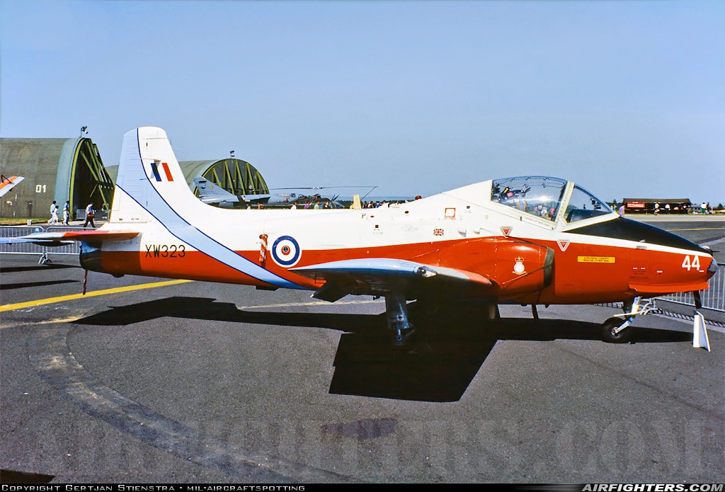 UK - Air Force Hunting Percival P-84 Jet Provost T5A XW323 at Reims - Champagne (RHE / LFSR), France