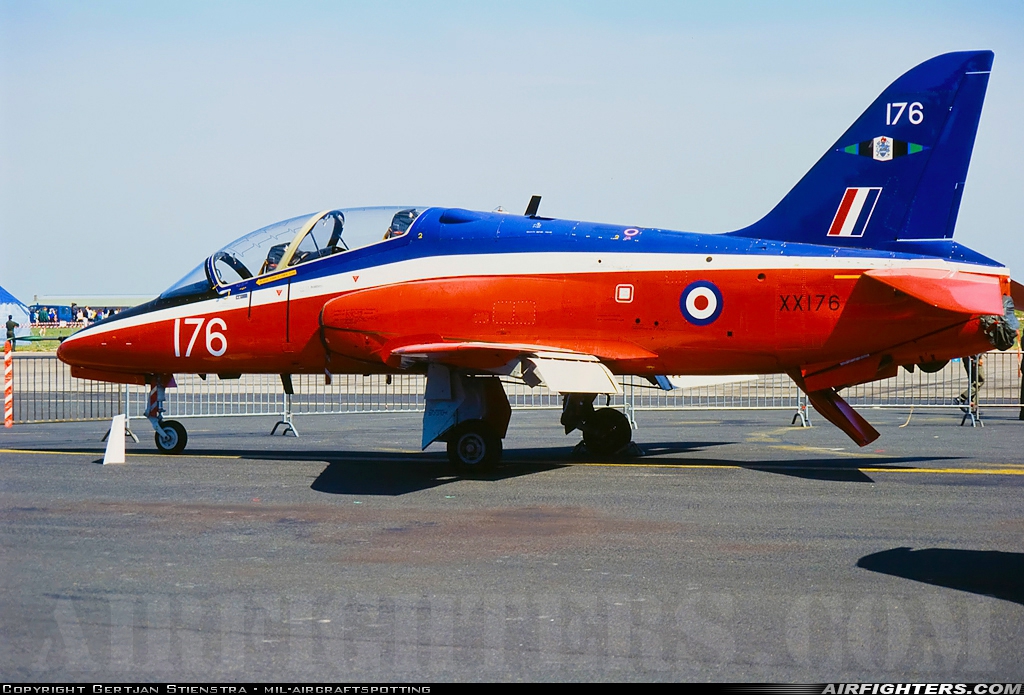 UK - Air Force British Aerospace Hawk T.1 XX176 at Reims - Champagne (RHE / LFSR), France