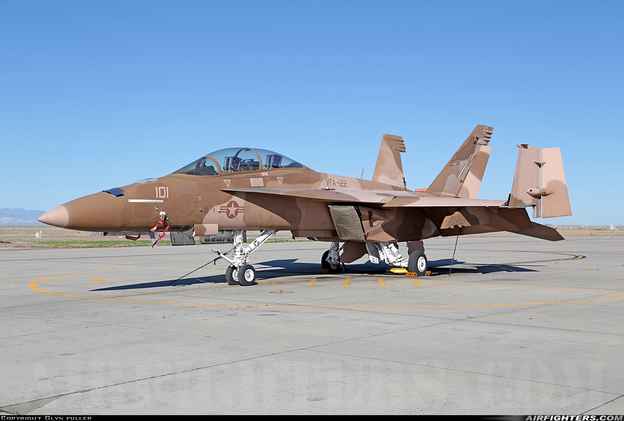 USA - Navy Boeing F/A-18F Super Hornet 165679 at Lemoore - NAS / Reeves Field (NLC), USA
