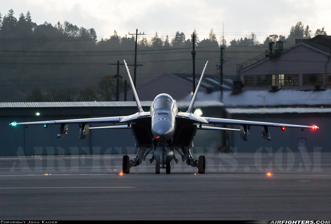 USA - Navy Boeing F/A-18E Super Hornet 166789 at Seattle - Boeing Field / King County Int. (BFI / KBFI), USA