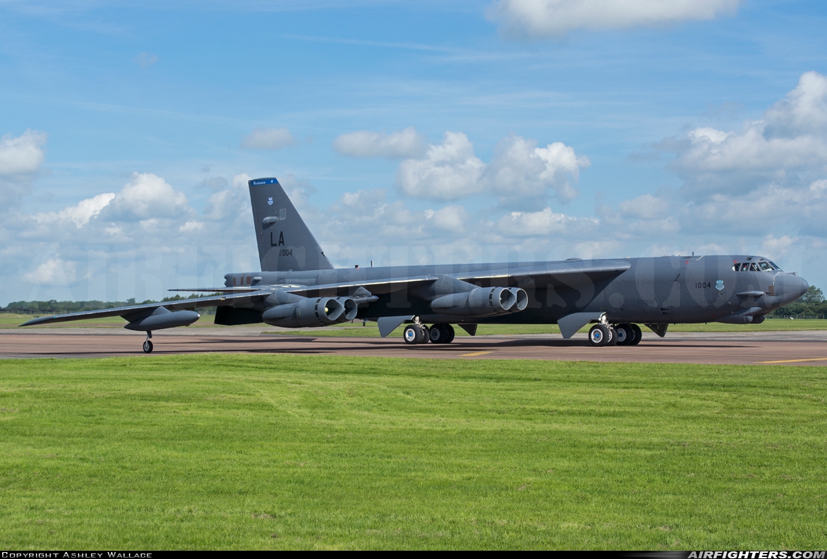 USA - Air Force Boeing B-52H Stratofortress 61-0004 at Fairford (FFD / EGVA), UK