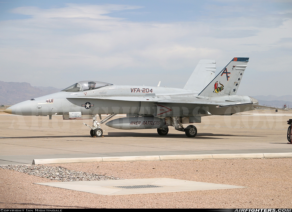 USA - Navy McDonnell Douglas F/A-18A Hornet 163135 at Phoenix (Chandler) - Williams Gateway (AFB) (CHD / IWA / KIWA), USA