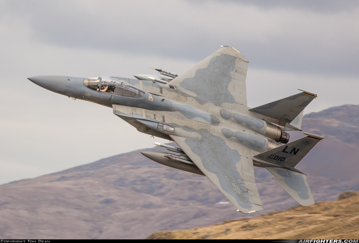 USA - Air Force McDonnell Douglas F-15C Eagle 84-0010 at Off-Airport - Machynlleth Loop Area, UK