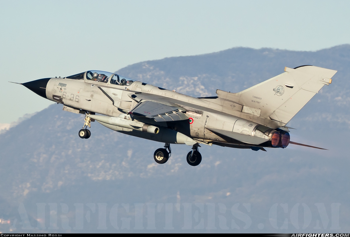 Italy - Air Force Panavia Tornado IDS MM7087 at Ghedi (- Tenente Luigi Olivari) (LIPL), Italy
