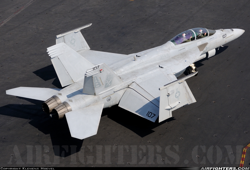 USA - Navy Boeing F/A-18F Super Hornet 166633 at Off-Airport - Mediterranean Sea, International Airspace