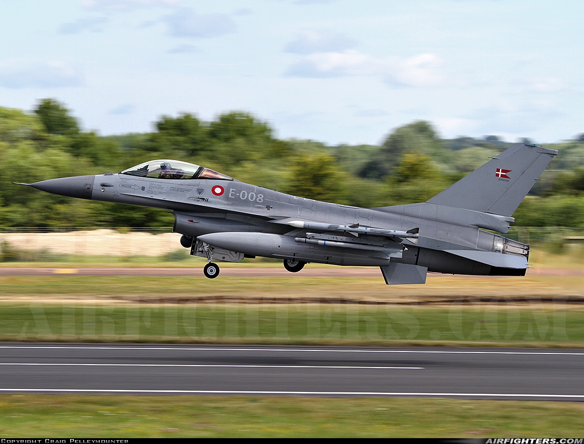 Denmark - Air Force General Dynamics F-16AM Fighting Falcon E-008 at Fairford (FFD / EGVA), UK