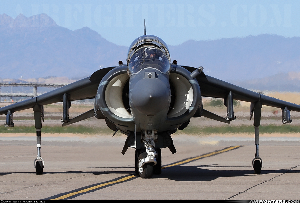 USA - Marines McDonnell Douglas AV-8B+ Harrier ll 165417 at Phoenix (Chandler) - Williams Gateway (AFB) (CHD / IWA / KIWA), USA