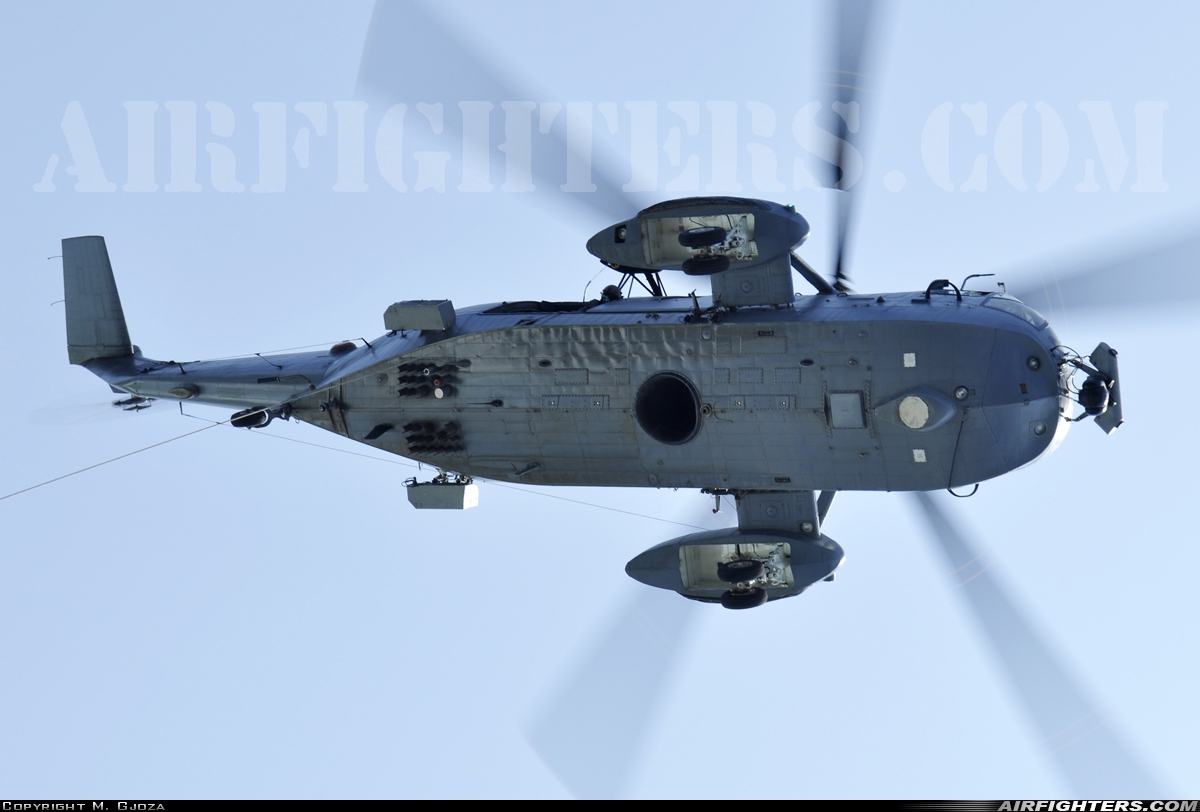 Canada - Air Force Sikorsky CH-124A Sea King (S-61A) 12433 at Off-Airport - Red Sea, International Airspace