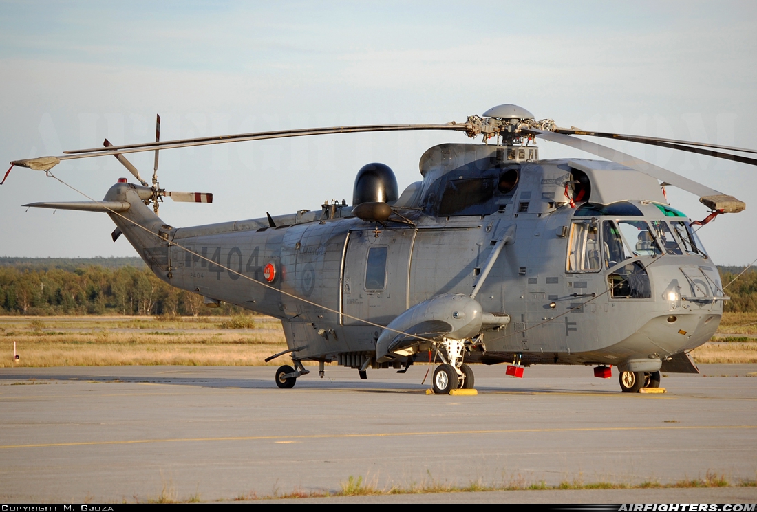 Canada - Air Force Sikorsky CH-124A Sea King (S-61A) 12404 at Gander - International (YQX / CYQX), Canada
