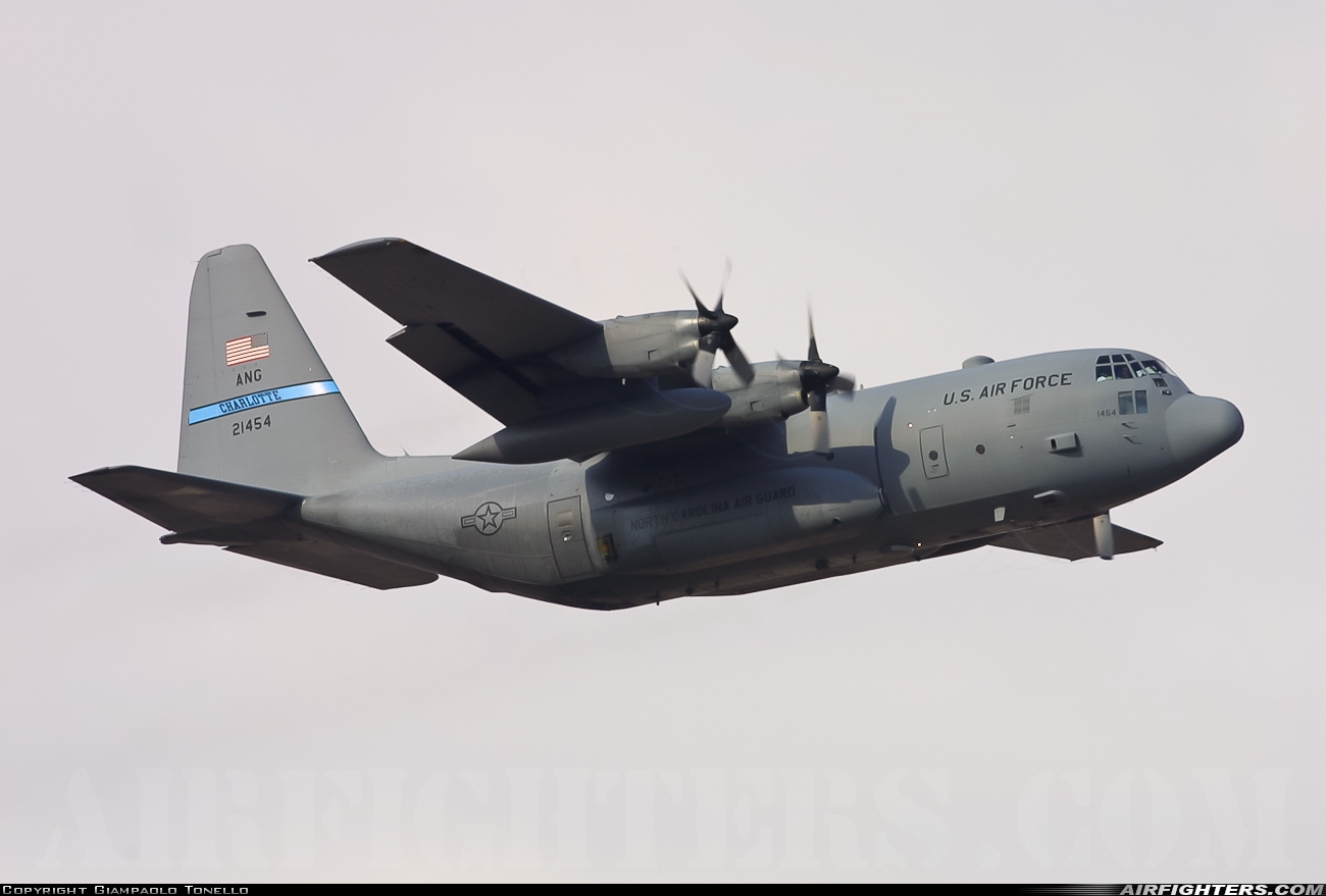 USA - Air Force Lockheed C-130H Hercules (L-382) 92-1454 at Aviano (- Pagliano e Gori) (AVB / LIPA), Italy