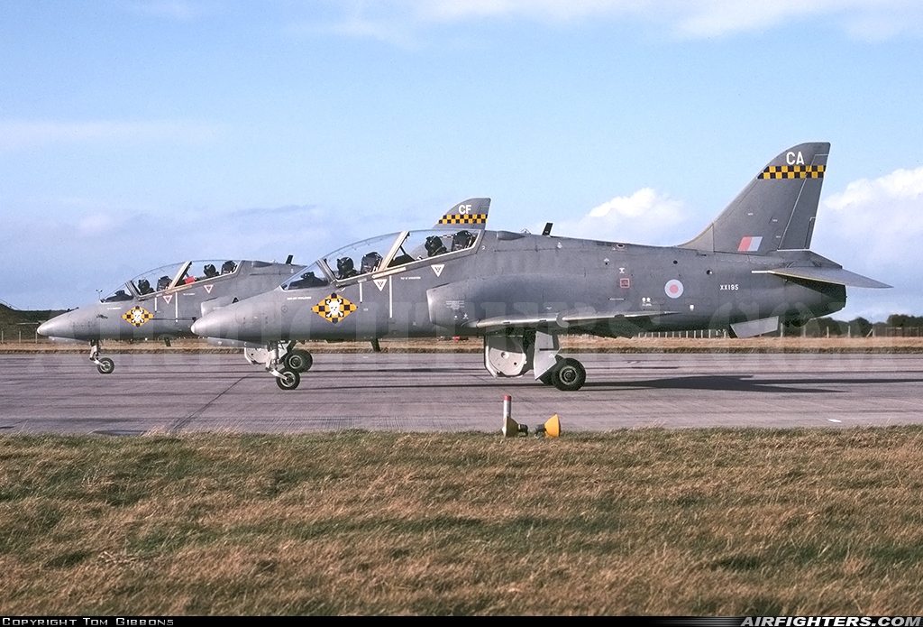 UK - Air Force British Aerospace Hawk T.1A XX195 at Lossiemouth (LMO / EGQS), UK
