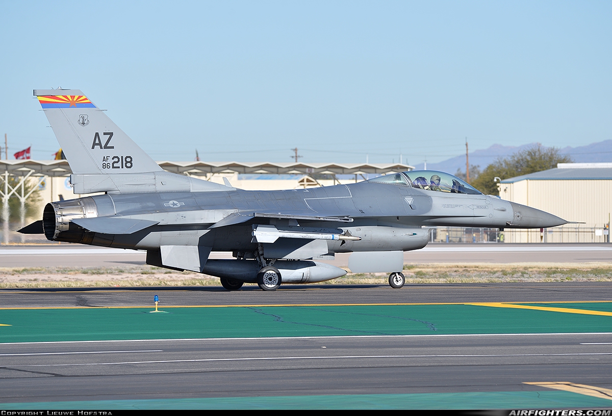 USA - Air Force General Dynamics F-16C Fighting Falcon 86-0218 at Tucson - Int. (TUS / KTUS), USA