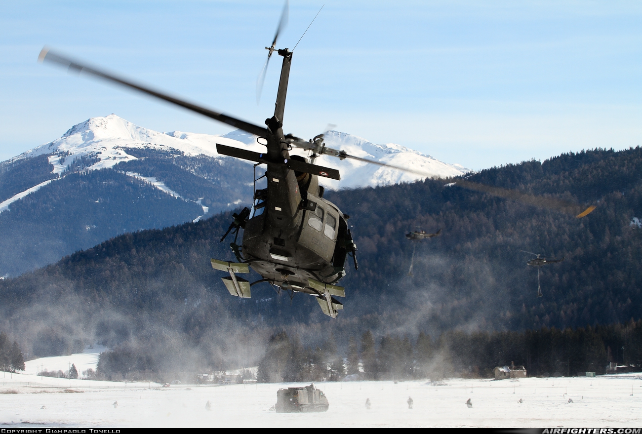 Italy - Army Agusta-Bell AB-205A-1 MM80692 at Dobbiaco (LIVD), Italy