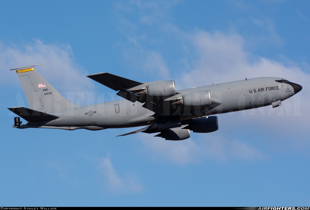 USA - Air Force Boeing KC-135R Stratotanker (717-148) 59-1506 at Mildenhall (MHZ / GXH / EGUN), UK