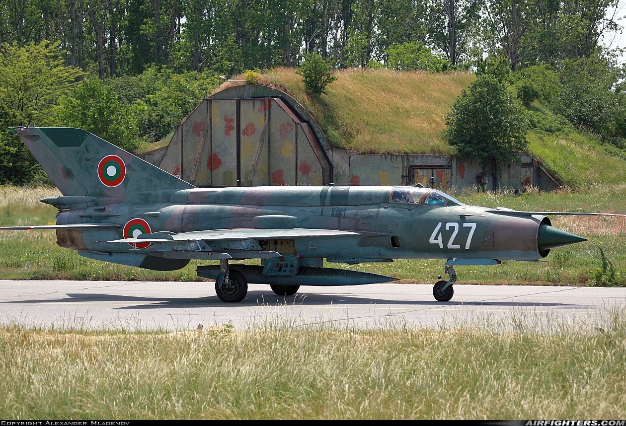Bulgaria - Air Force Mikoyan-Gurevich MiG-21bis SAU 427 at Graf Ignatievo (LBPG), Bulgaria