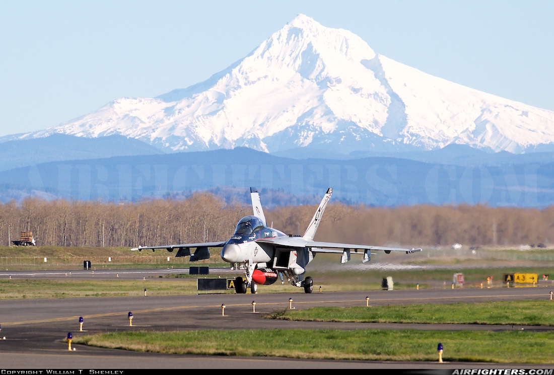 USA - Navy Boeing F/A-18F Super Hornet 166842 at Portland - Int. (PDX / KPDX), USA