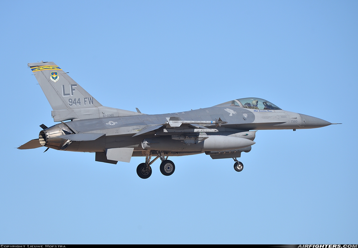 USA - Air Force General Dynamics F-16C Fighting Falcon 87-0360 at Glendale (Phoenix) - Luke AFB (LUF / KLUF), USA