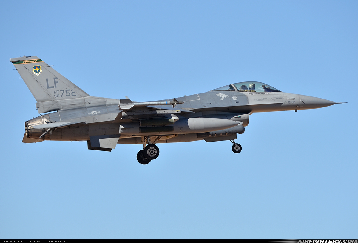 USA - Air Force General Dynamics F-16C Fighting Falcon 90-0752 at Glendale (Phoenix) - Luke AFB (LUF / KLUF), USA
