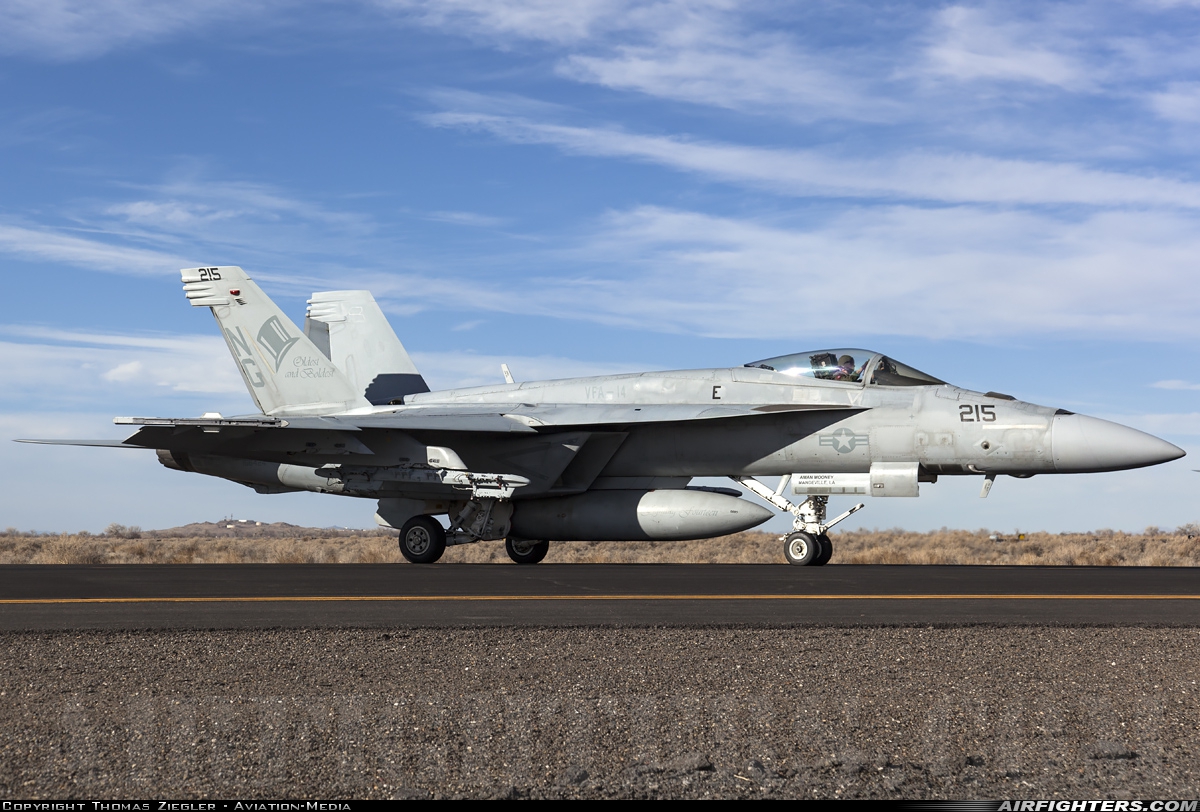 USA - Navy Boeing F/A-18E Super Hornet 166424 at Fallon - Fallon NAS (NFL / KNFL), USA