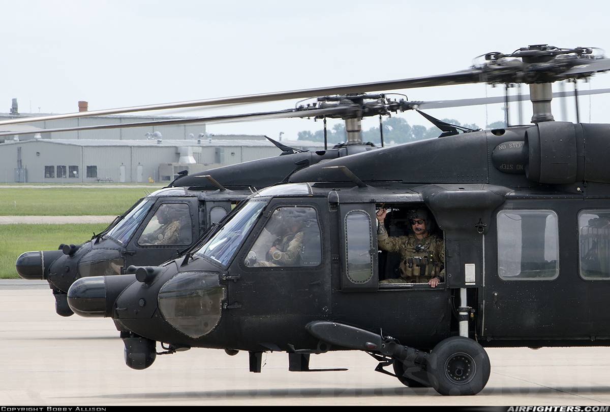 USA - Army Sikorsky MH-60L Black Hawk (S-70A) 90-26293 at Little Rock National Airport (KLIT), USA