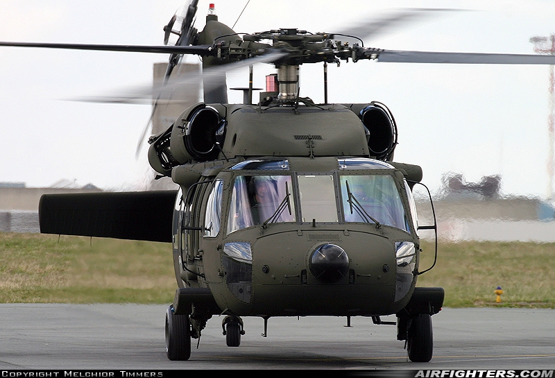 USA - Army Sikorsky S-70 (H-60 Black Hawk/Seahawk) 87-24583 at Brussels - National (Zaventem) / Melsbroek (BRU / EBBR / EBMB), Belgium