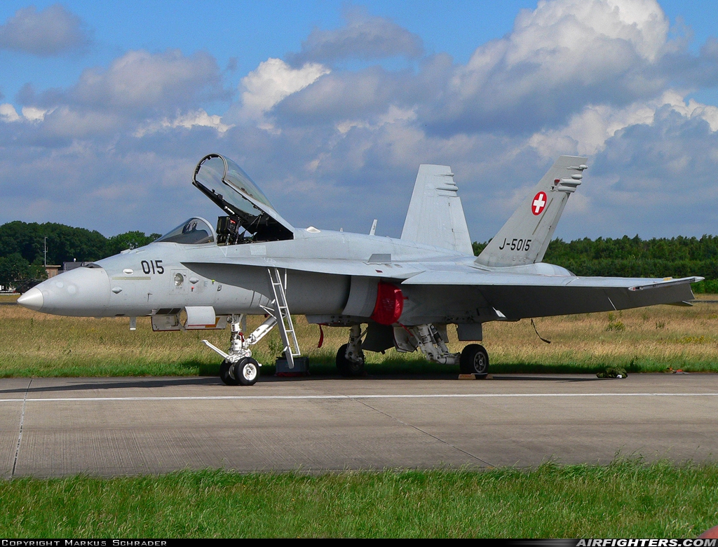 Switzerland - Air Force McDonnell Douglas F/A-18C Hornet J-5015 at Uden - Volkel (UDE / EHVK), Netherlands