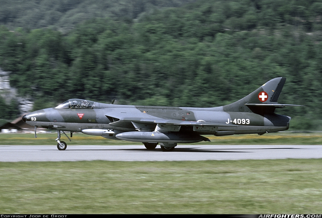Switzerland - Air Force Hawker Hunter F58 J-4093 at Meiringen (LSMM), Switzerland