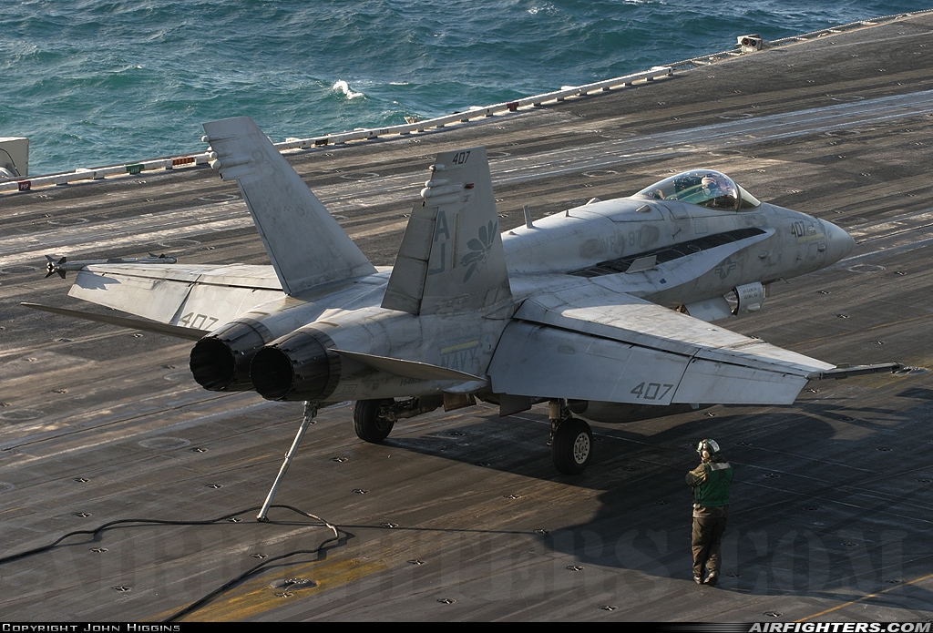 USA - Navy McDonnell Douglas F/A-18C Hornet 164628 at Off-Airport - Persian Gulf, International Airspace