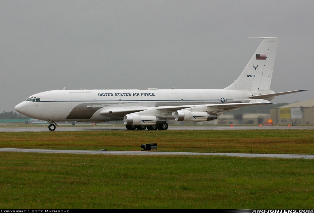 USA - Air Force Boeing C-135C Stratolifter (717-158) 61-2669 at Fairford (FFD / EGVA), UK