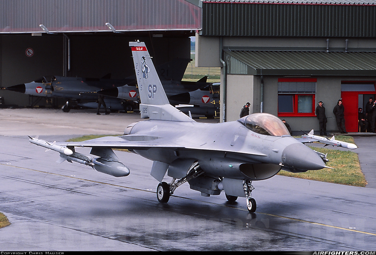 USA - Air Force General Dynamics F-16C Fighting Falcon 90-0829 at Graz - Thalerhof (GRZ / LOWG / LOXG), Austria