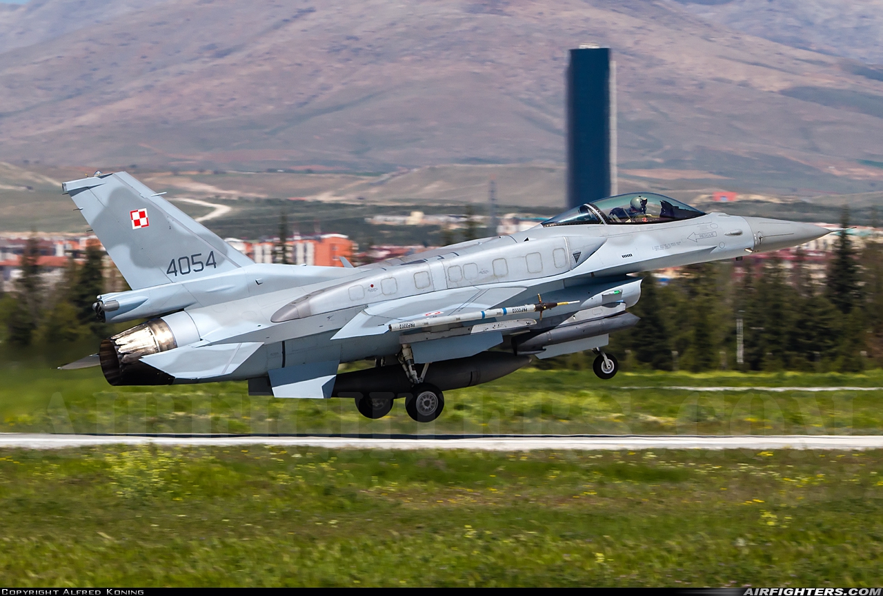 Poland - Air Force General Dynamics F-16C Fighting Falcon 4054 at Konya (KYA / LTAN), Türkiye