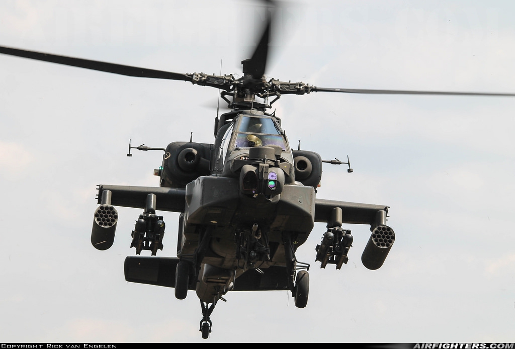 Netherlands - Air Force Boeing AH-64DN Apache Longbow Q-16 at Off-Airport - Oirschotse Heide (GLV5), Netherlands