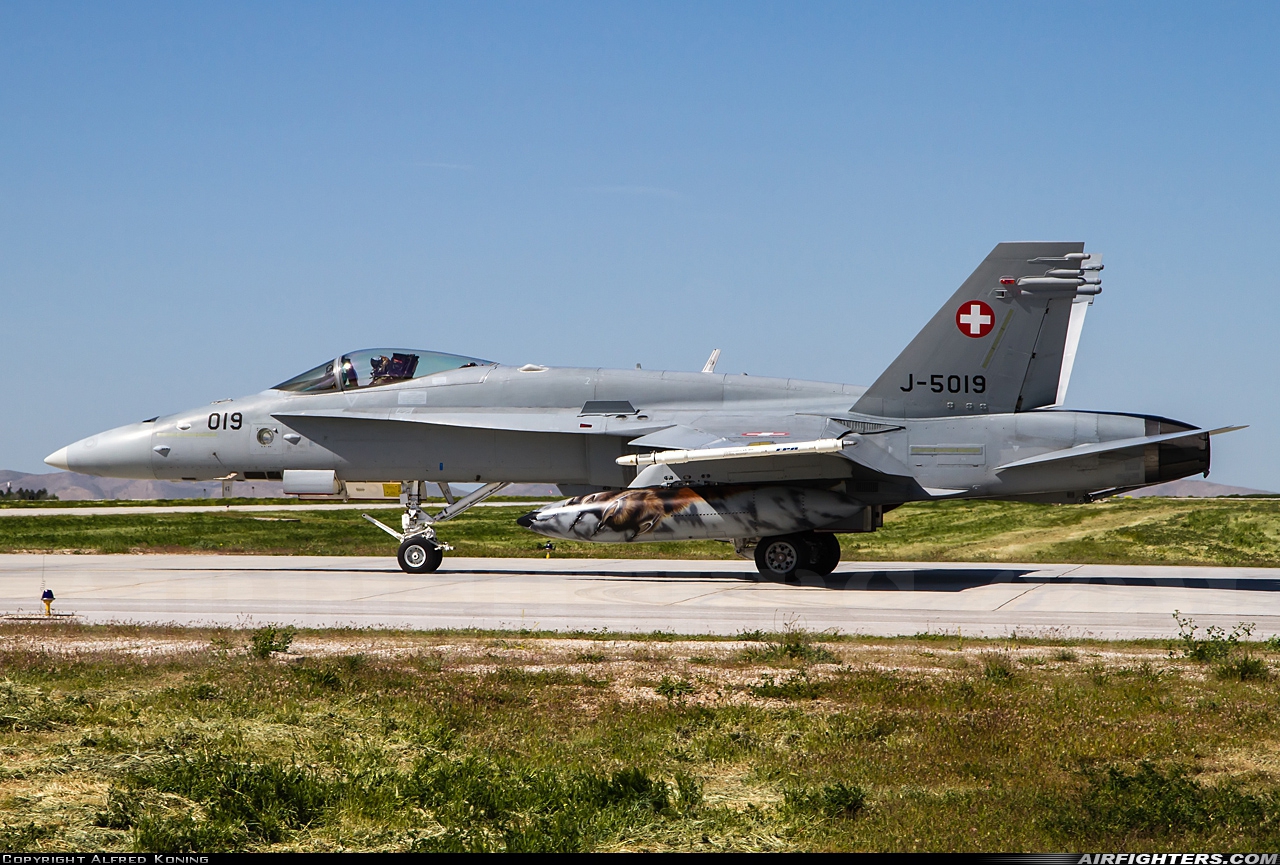 Switzerland - Air Force McDonnell Douglas F/A-18C Hornet J-5019 at Konya (KYA / LTAN), Türkiye