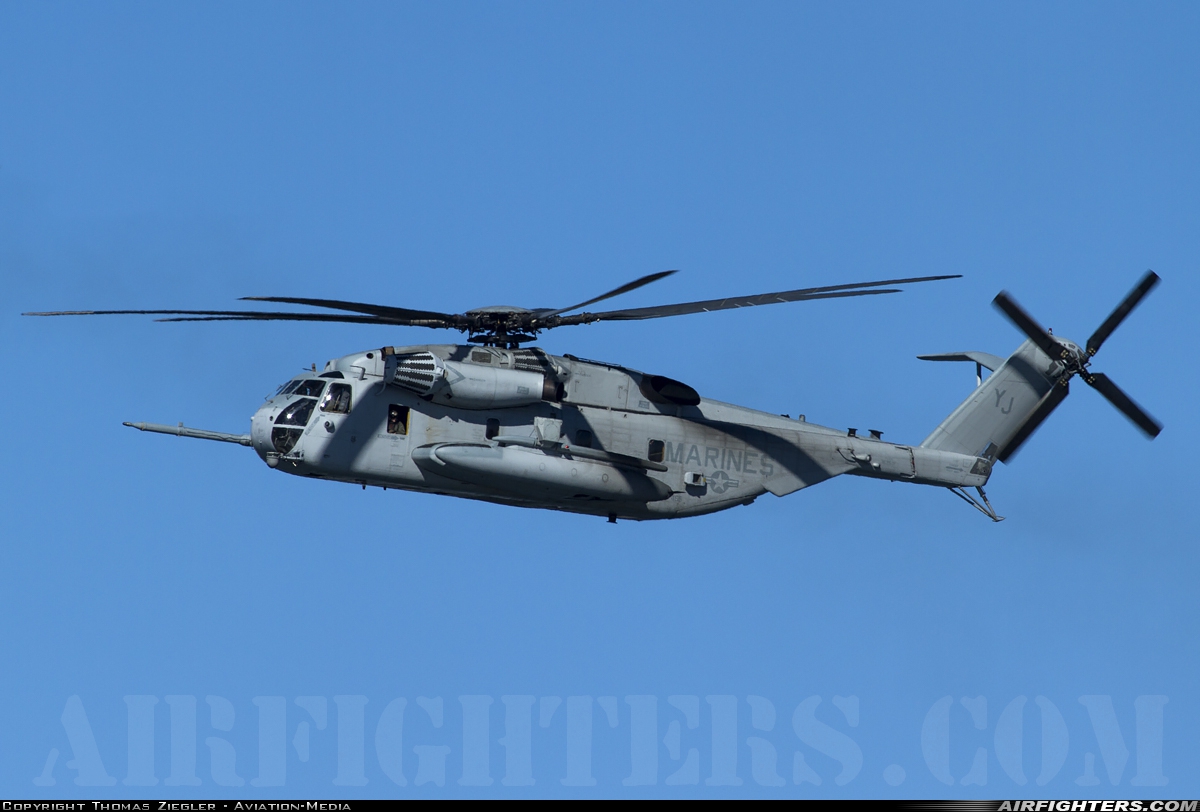 USA - Marines Sikorsky CH-53E Super Stallion (S-65E) 162501 at San Diego - North Island NAS / Halsey Field (NZY / KNZY), USA