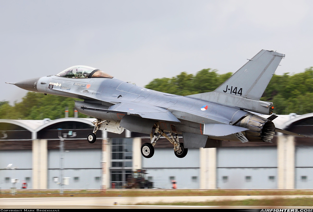 Netherlands - Air Force General Dynamics F-16AM Fighting Falcon J-144 at Breda - Gilze-Rijen (GLZ / EHGR), Netherlands