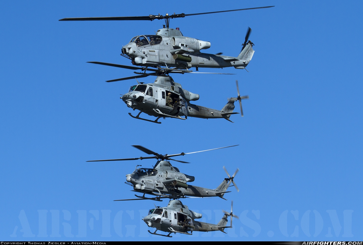 USA - Marines Bell AH-1W Super Cobra (209) 165362 at San Diego - North Island NAS / Halsey Field (NZY / KNZY), USA