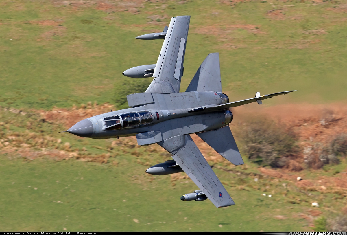 UK - Air Force Panavia Tornado GR4(T) ZD842 at Off-Airport - Machynlleth Loop Area, UK