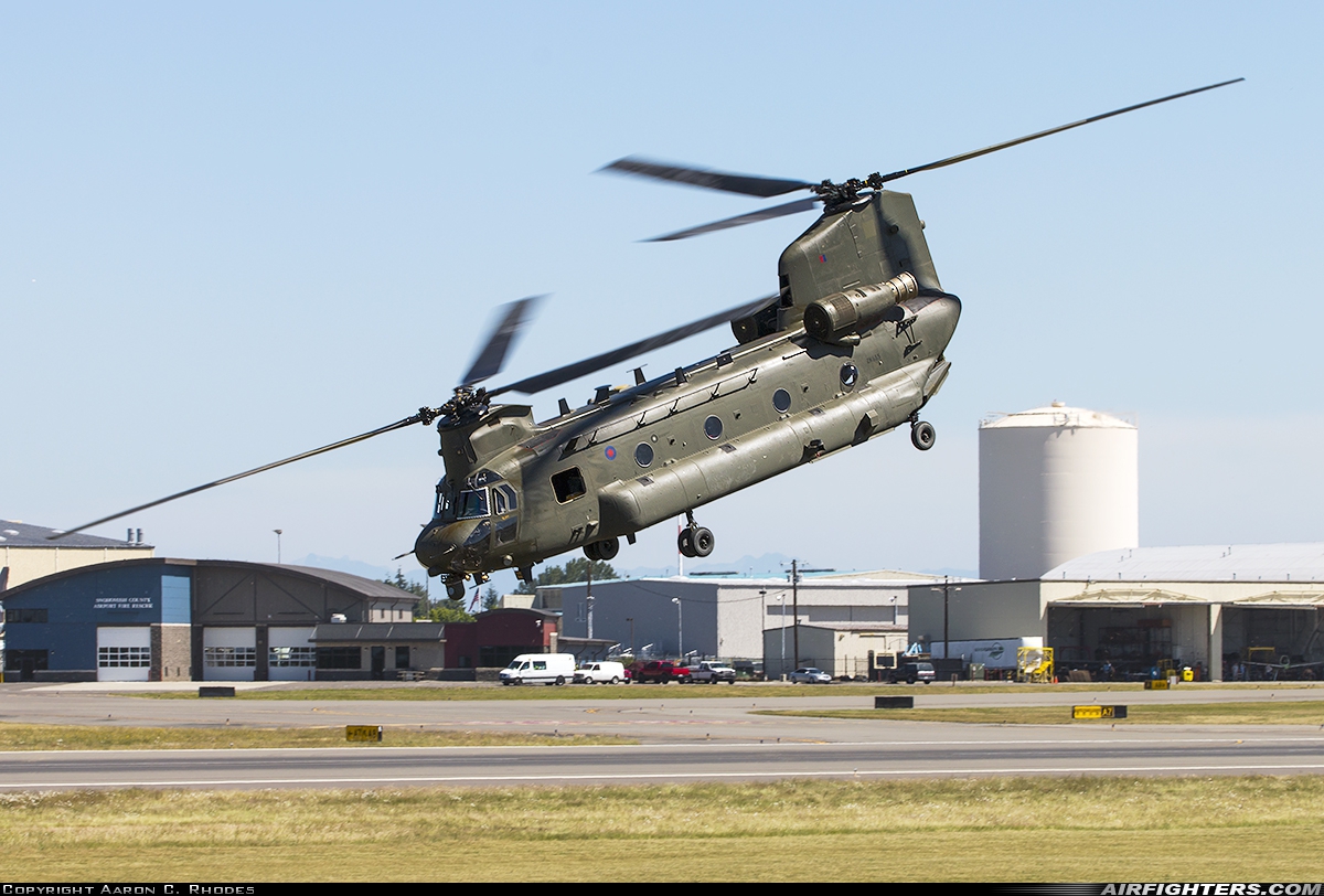UK - Air Force Boeing Vertol Chinook HC6 (CH-47F) ZK555 at Everett - Snohomish County / Paine Field (PAE / KPAE), USA