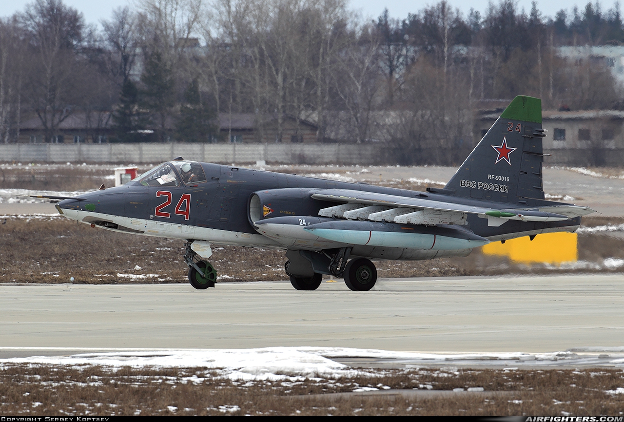 Russia - Air Force Sukhoi Su-25SM RF-93016 at Chkalovsky (CKL / UUMU), Russia
