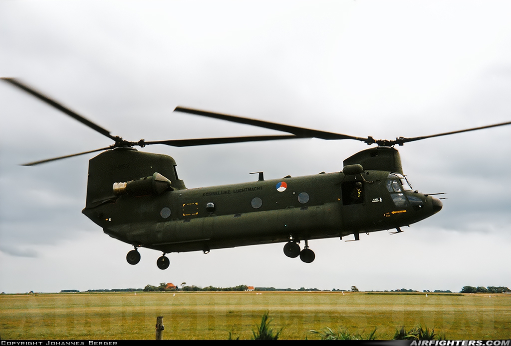 Netherlands - Air Force Boeing Vertol CH-47D Chinook D-662 at Texel (EHTX), Netherlands