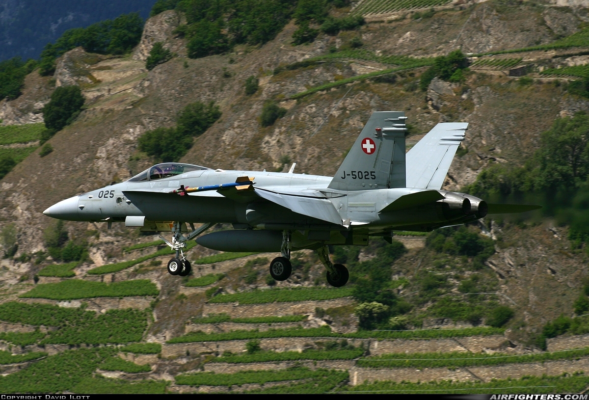 Switzerland - Air Force McDonnell Douglas F/A-18C Hornet J-5025 at Sion (- Sitten) (SIR / LSGS / LSMS), Switzerland