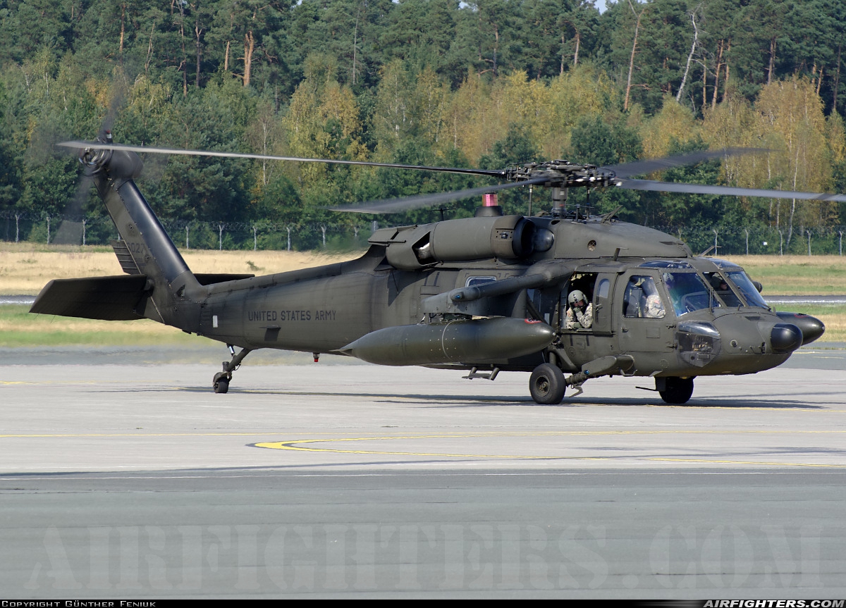 USA - Army Sikorsky UH-60A(C) Black Hawk (S-70A) 88-26027 at Nuremberg (NUE / EDDN), Germany