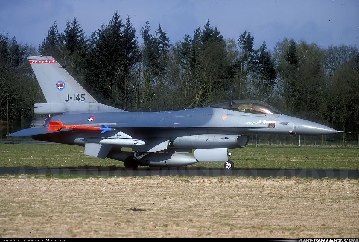 Netherlands - Air Force General Dynamics F-16A Fighting Falcon J-145 at Enschede - Twenthe (ENS / EHTW), Netherlands