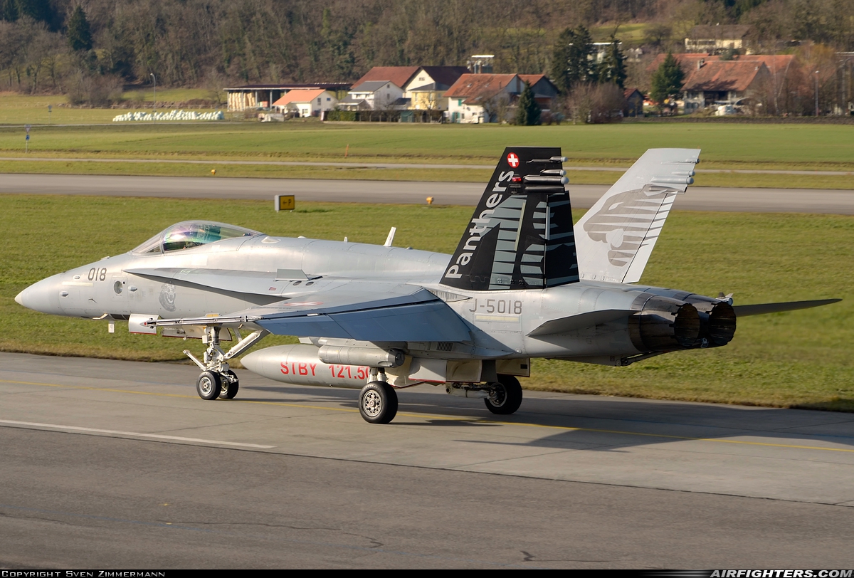 Switzerland - Air Force McDonnell Douglas F/A-18C Hornet J-5018 at Payerne (LSMP), Switzerland